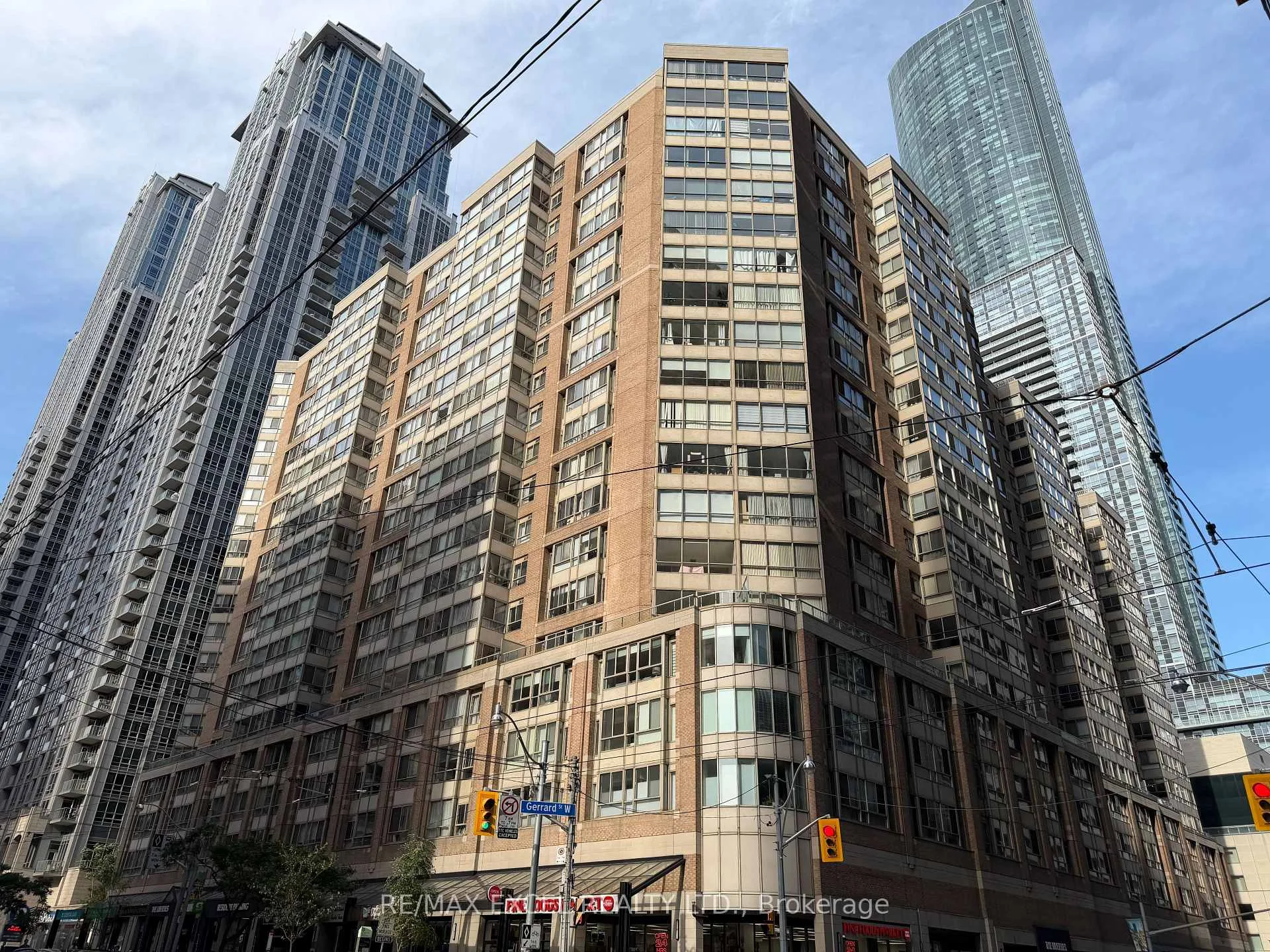 Photo 44 of Unit 714, 711 Bay Street, Toronto, Bay Street Corridor — HOMEH