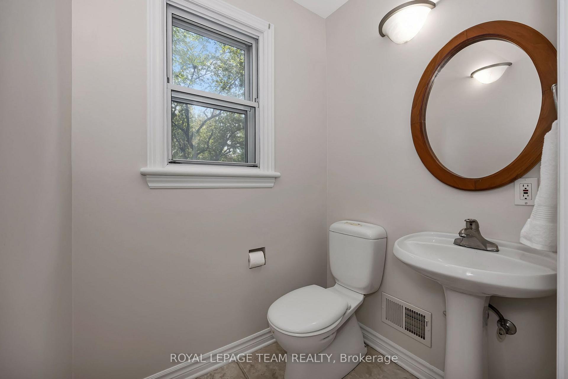 Photo 15 of 60 Avenue Road, Ottawa, Old Ottawa South/Rideau Gardens — HOMEH