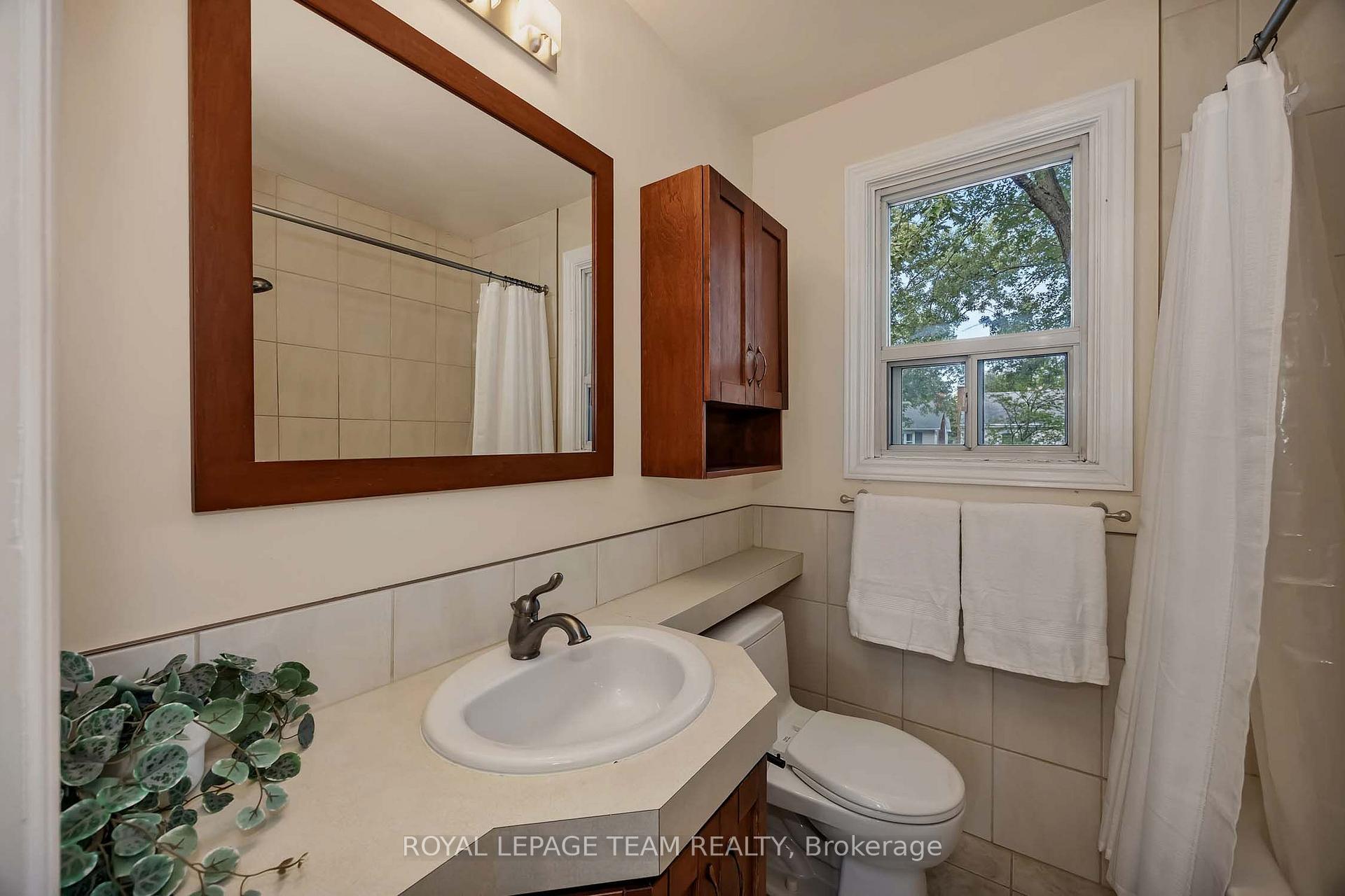 Photo 26 of 60 Avenue Road, Ottawa, Old Ottawa South/Rideau Gardens — HOMEH
