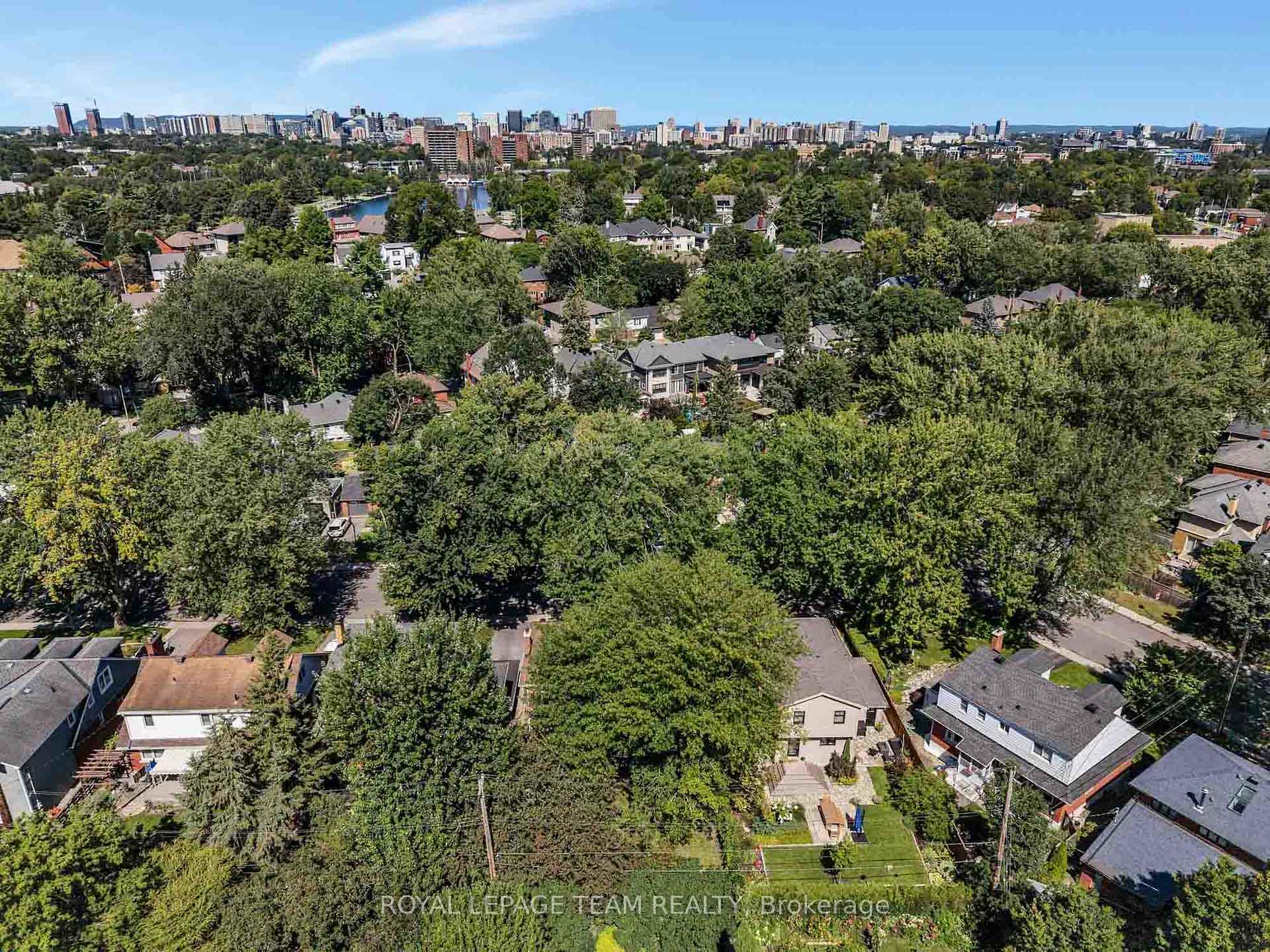 Photo 48 of 60 Avenue Road, Ottawa, Old Ottawa South/Rideau Gardens — HOMEH