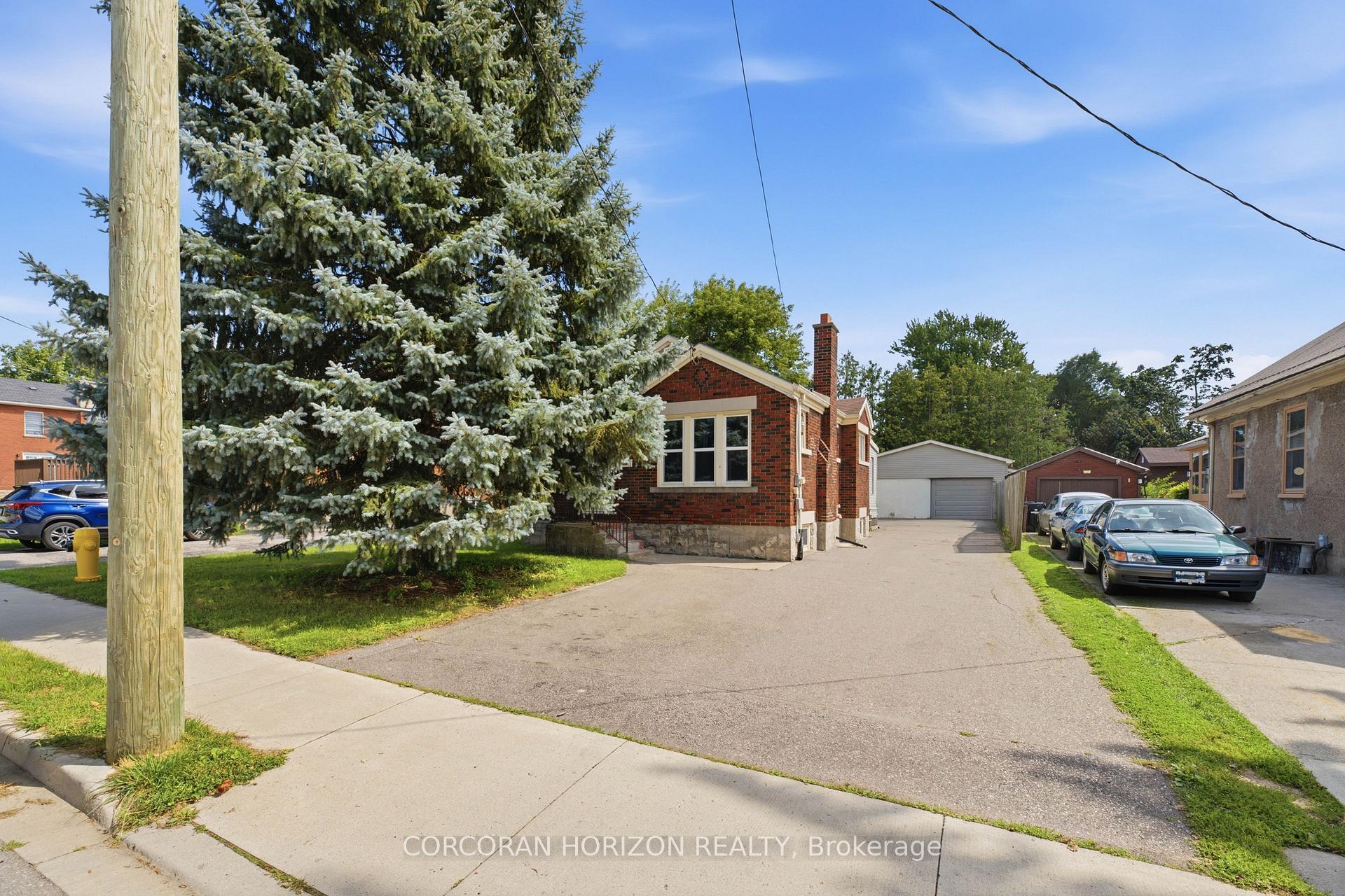 Photo 2 of 111 Elliott Street, Cambridge, Christopher-Champlain — HOMEH