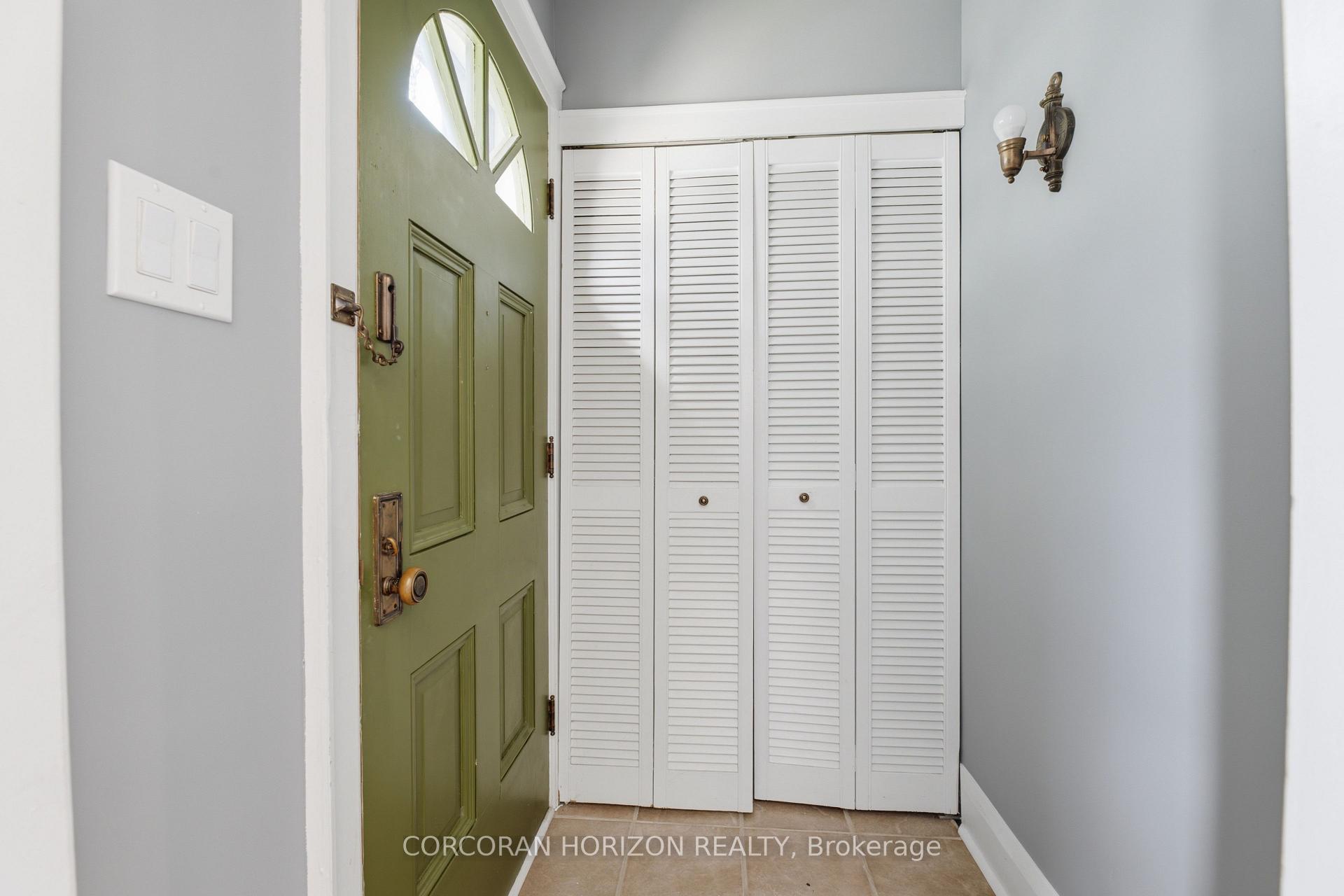 Photo 6 of 111 Elliott Street, Cambridge, Christopher-Champlain — HOMEH