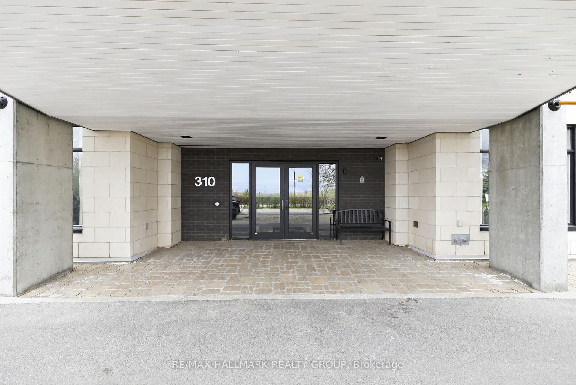 Photo 4 of Unit 206, 310 Centrum Boulevard, Ottawa, Bilberry Creek/Queenswood Heights — HOMEH