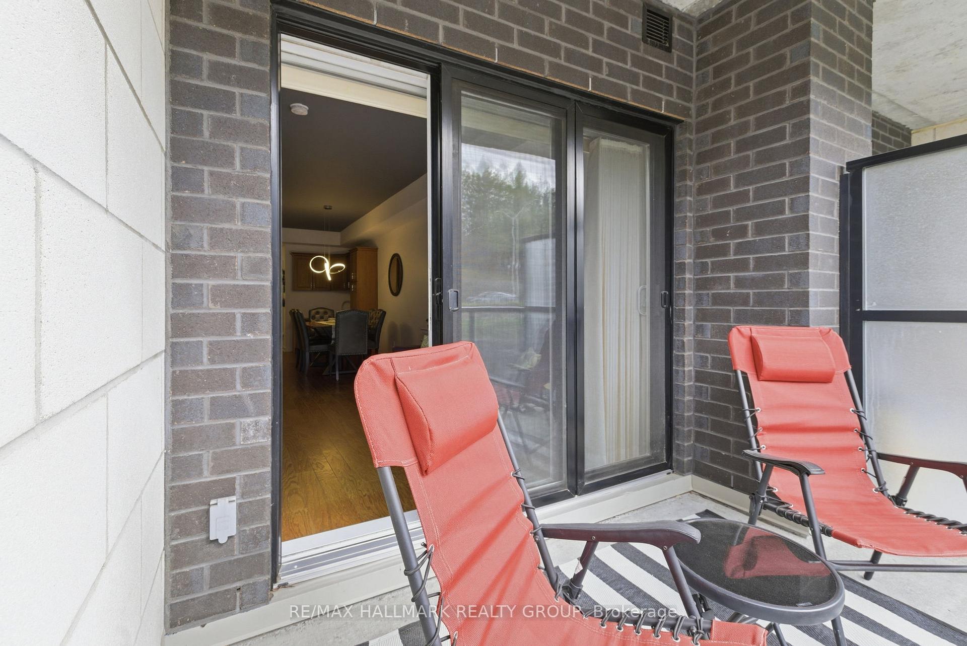 Photo 28 of Unit 206, 310 Centrum Boulevard, Ottawa, Bilberry Creek/Queenswood Heights — HOMEH