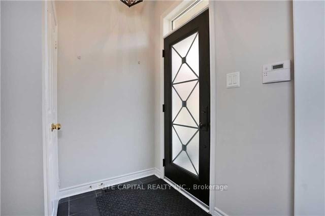 Photo 5 of 19 Preakness Drive, North York, Banbury-Don Mills — HOMEH