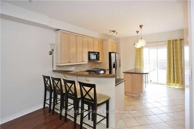 Photo 7 of 19 Preakness Drive, North York, Banbury-Don Mills — HOMEH