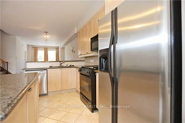 Photo 11 of 19 Preakness Drive, North York, Banbury-Don Mills — HOMEH
