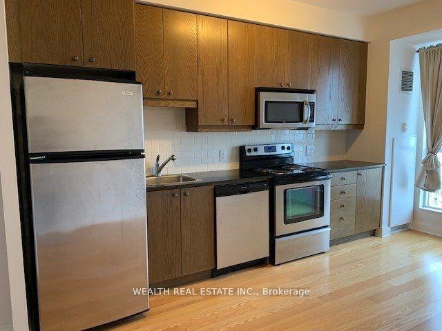 Photo 5 of Unit 2210, 1 Scott Street, Toronto, Waterfront Communities — HOMEH
