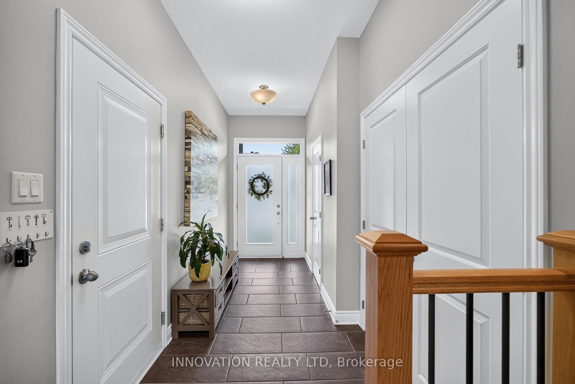 Photo 4 of 111 Dulmage Crescent, Carleton Place, Carleton Place — HOMEH