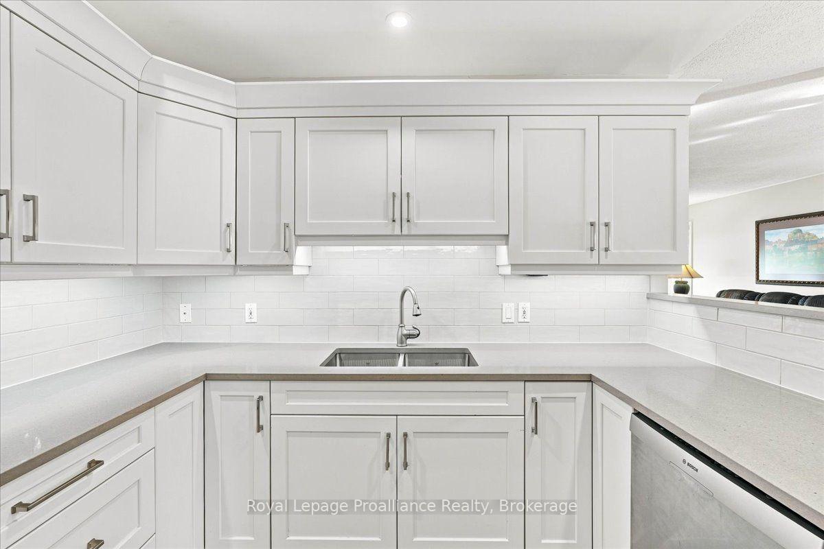 Photo 13 of Unit 30, 35 Heartwood Drive, Belleville, Belleville Ward — HOMEH