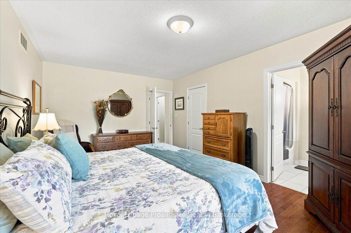 Photo 17 of Unit 30, 35 Heartwood Drive, Belleville, Belleville Ward — HOMEH