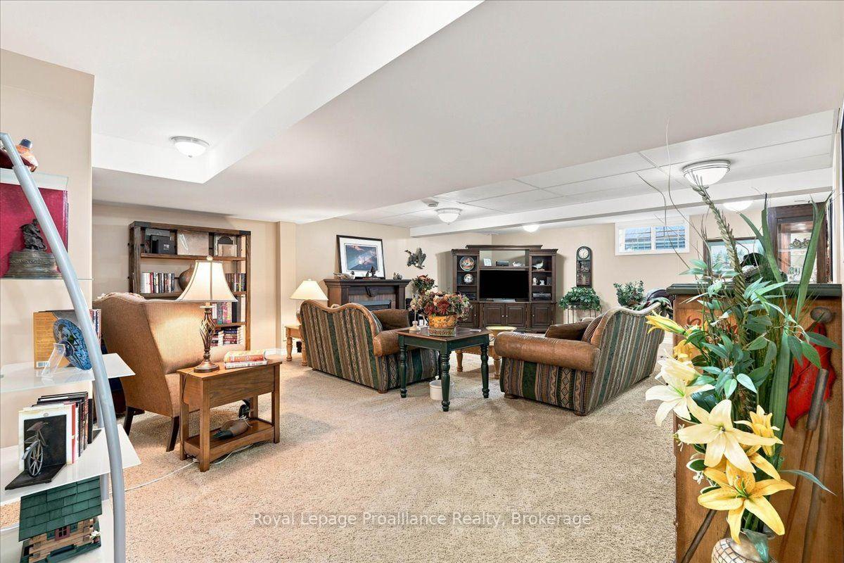 Photo 23 of Unit 30, 35 Heartwood Drive, Belleville, Belleville Ward — HOMEH