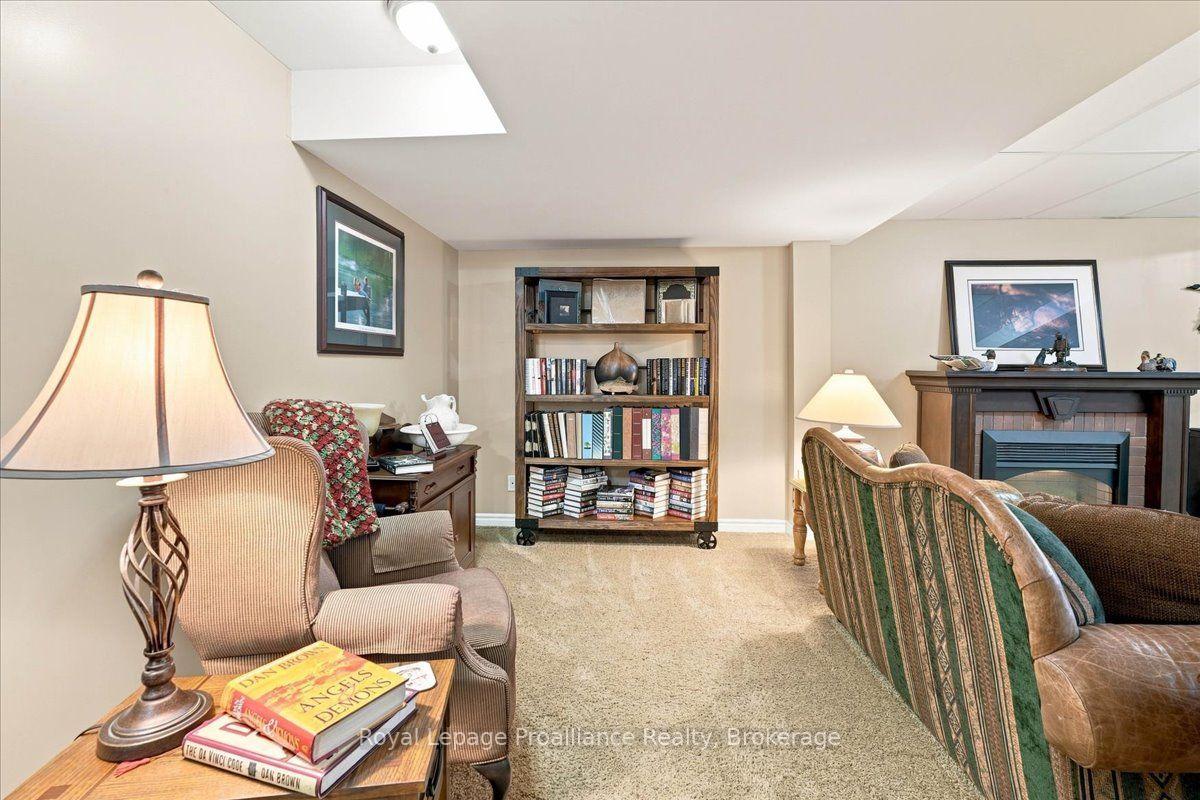 Photo 24 of Unit 30, 35 Heartwood Drive, Belleville, Belleville Ward — HOMEH