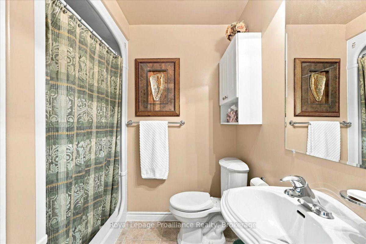 Photo 30 of Unit 30, 35 Heartwood Drive, Belleville, Belleville Ward — HOMEH