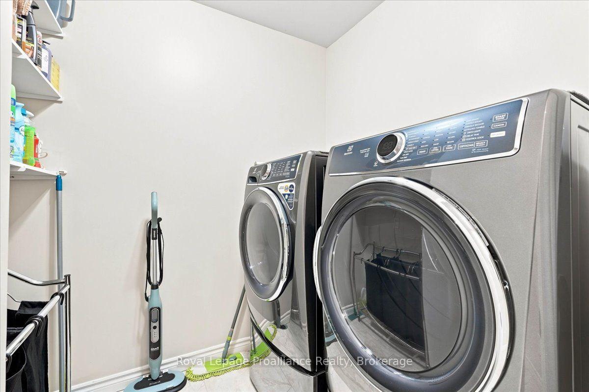 Photo 33 of Unit 30, 35 Heartwood Drive, Belleville, Belleville Ward — HOMEH