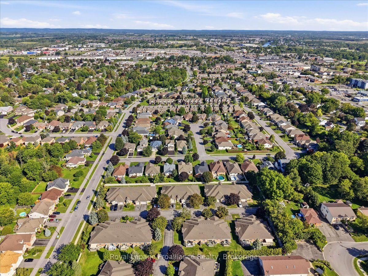 Photo 44 of Unit 30, 35 Heartwood Drive, Belleville, Belleville Ward — HOMEH