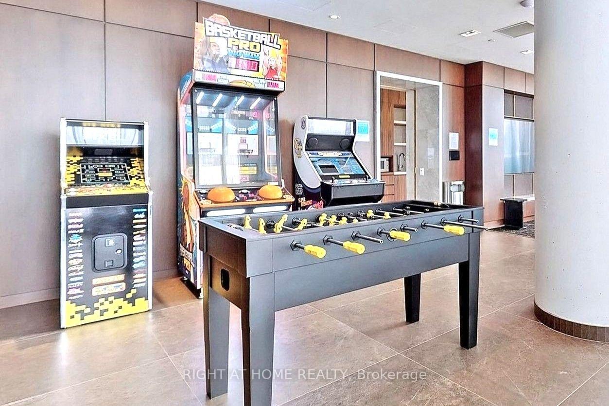 Photo 19 of Unit 3509, 950 Portage Parkway, Vaughan, Vaughan Corporate Centre — HOMEH