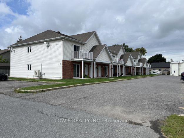 Photo 5 of 12 Pendleton Street, Champlain, Vankleek Hill — HOMEH