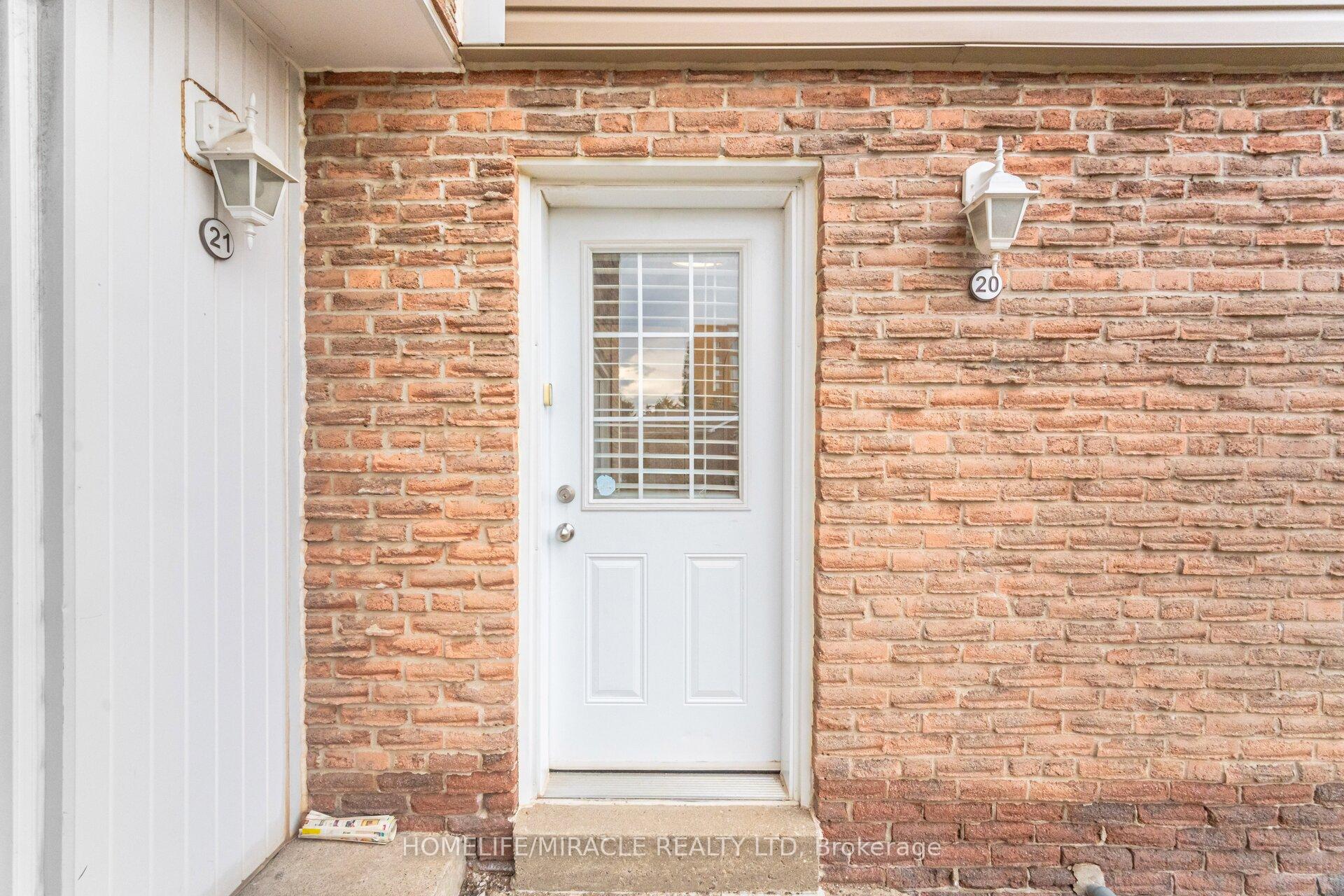Photo 5 of Unit 20, 50 Westmount Road, Kitchener, St. Marys Hospital — HOMEH