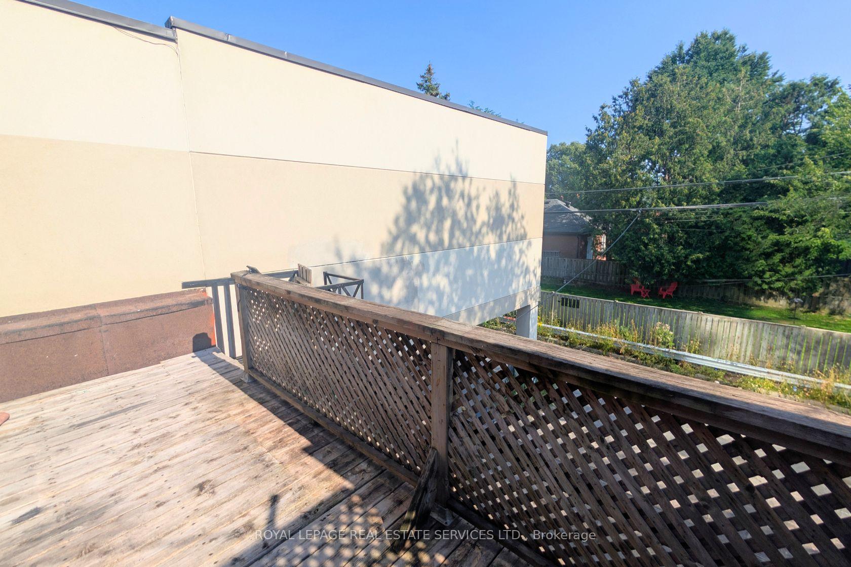 Photo 17 of Unit 1, 3367 Bloor Street W, Etobicoke, Islington-City Centre West — HOMEH