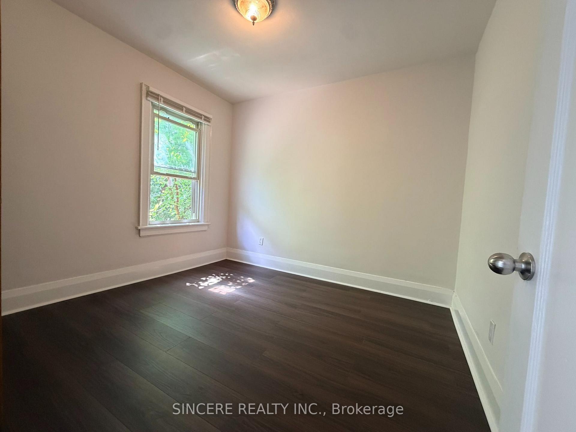 Photo 9 of 287 Gainsborough Road, Toronto, Woodbine Corridor — HOMEH