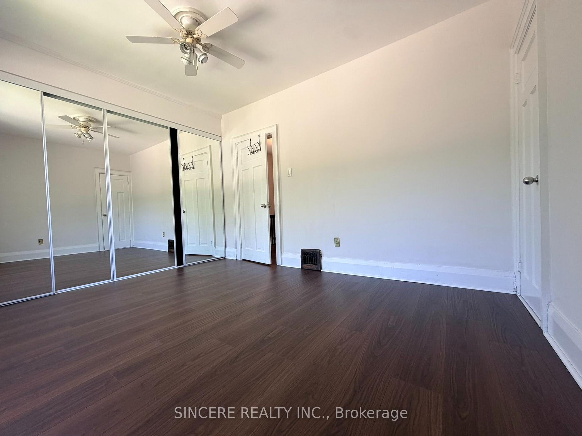 Photo 12 of 287 Gainsborough Road, Toronto, Woodbine Corridor — HOMEH