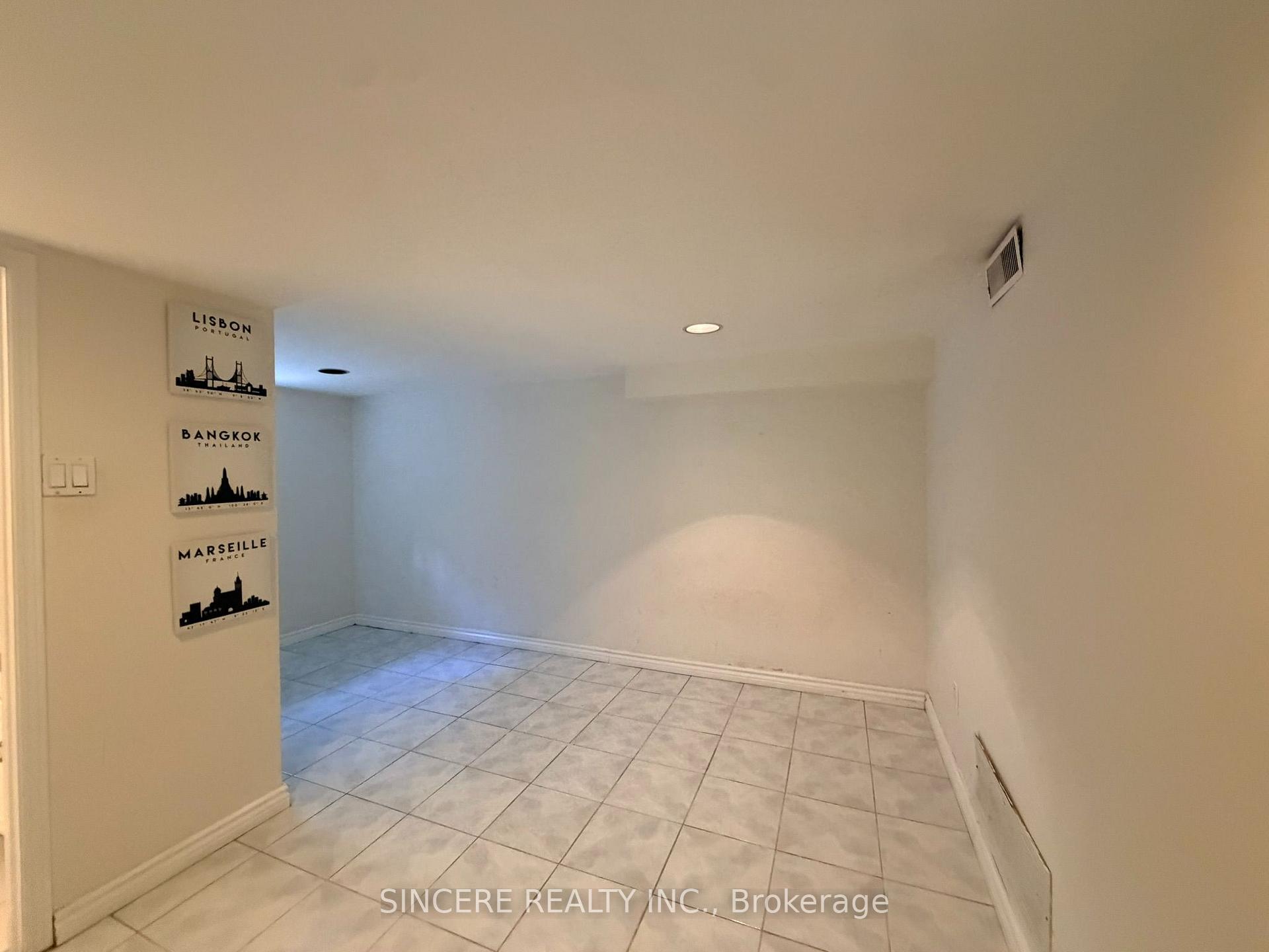 Photo 21 of 287 Gainsborough Road, Toronto, Woodbine Corridor — HOMEH