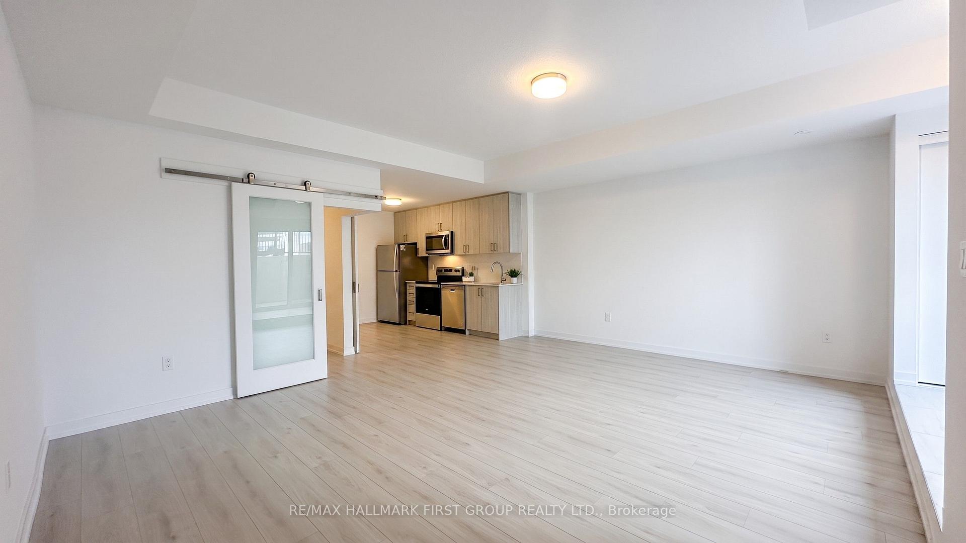 Photo 4 of Unit P32, 25 Palace Street, Kitchener, Laurentian Hills — HOMEH