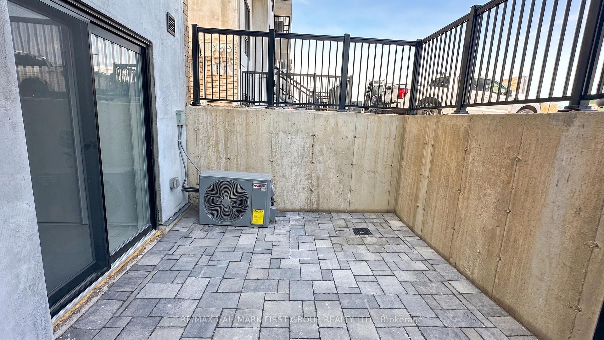 Photo 18 of Unit P32, 25 Palace Street, Kitchener, Laurentian Hills — HOMEH