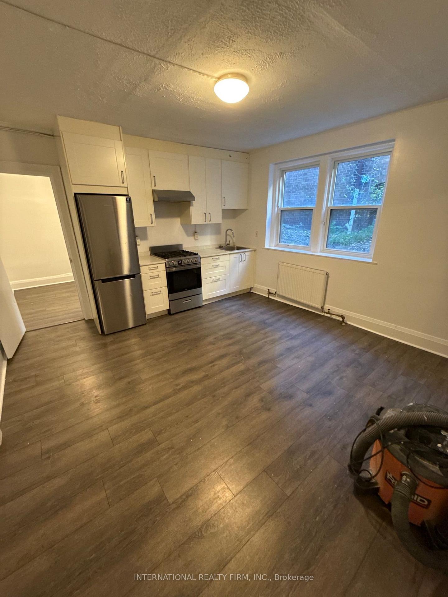 Photo 28 of Unit 4, 1094 College Street, Toronto, Dufferin Grove — HOMEH