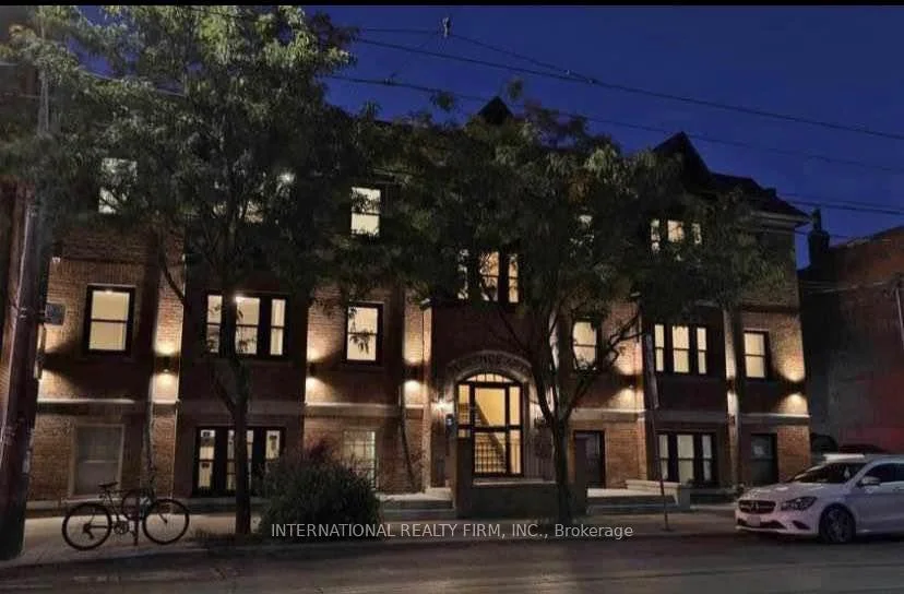 Photo 7 of Unit 4, 1094 College Street, Toronto, Dufferin Grove — HOMEH