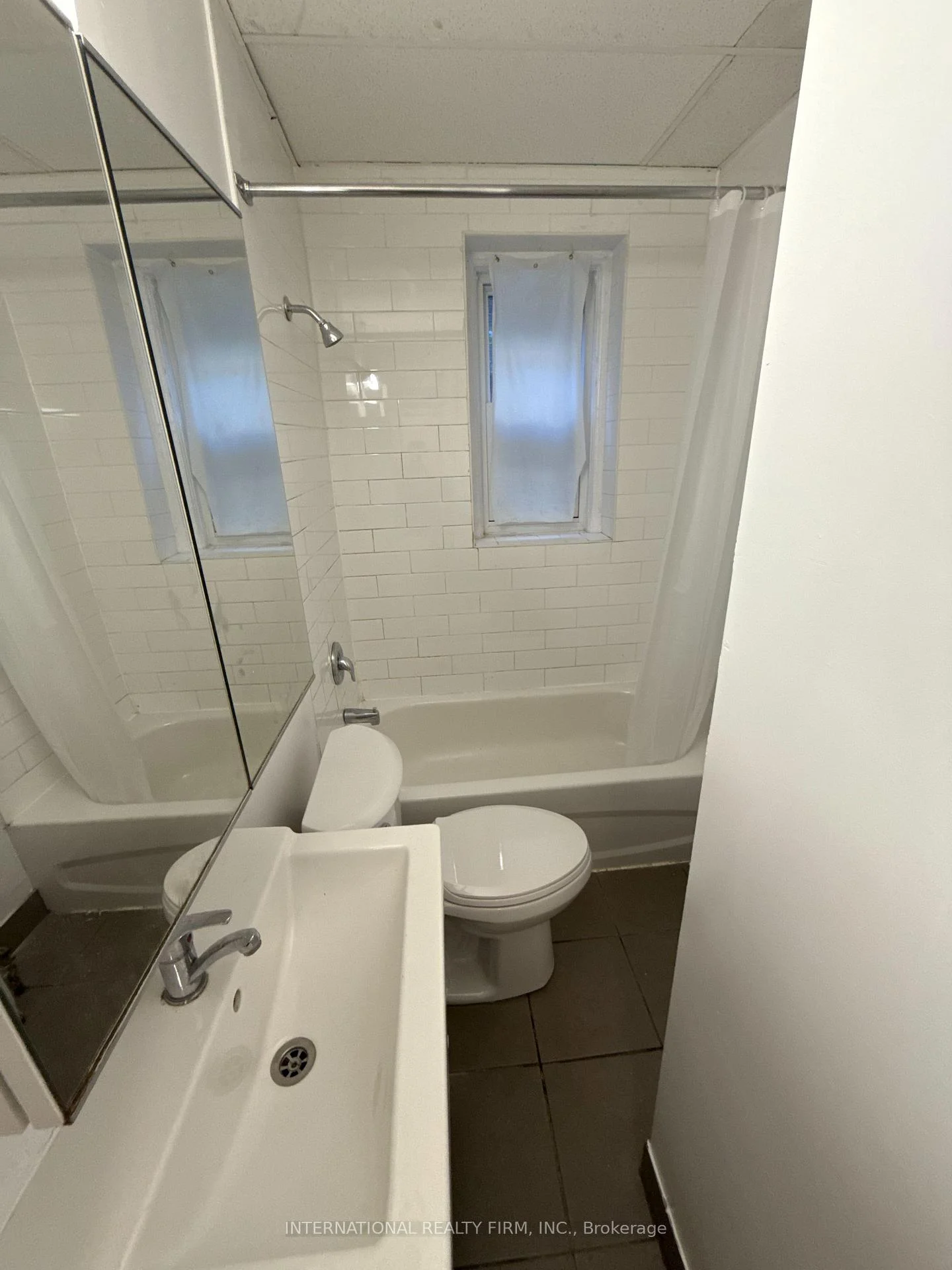 Photo 12 of Unit 4, 1094 College Street, Toronto, Dufferin Grove — HOMEH
