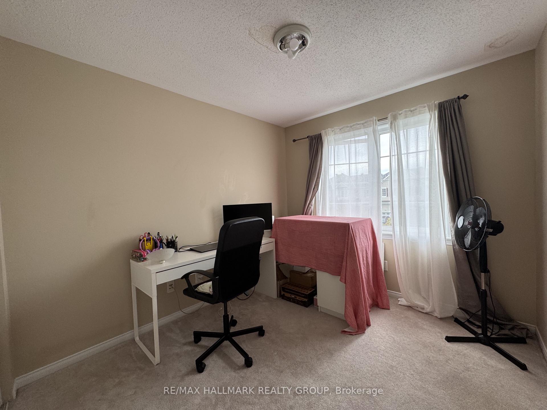 Photo 16 of 821 Tabaret Street, Ottawa, Kanata - Emerald Meadows/Trailwest — HOMEH