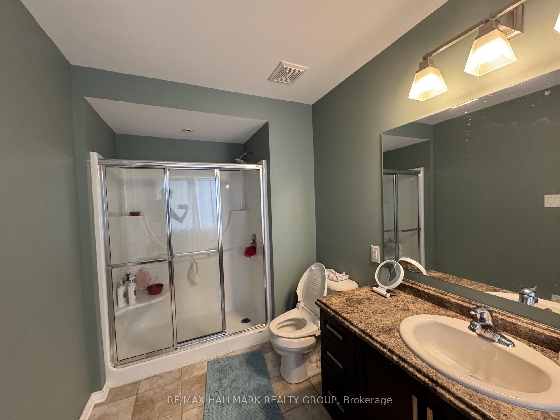 Photo 21 of 821 Tabaret Street, Ottawa, Kanata - Emerald Meadows/Trailwest — HOMEH