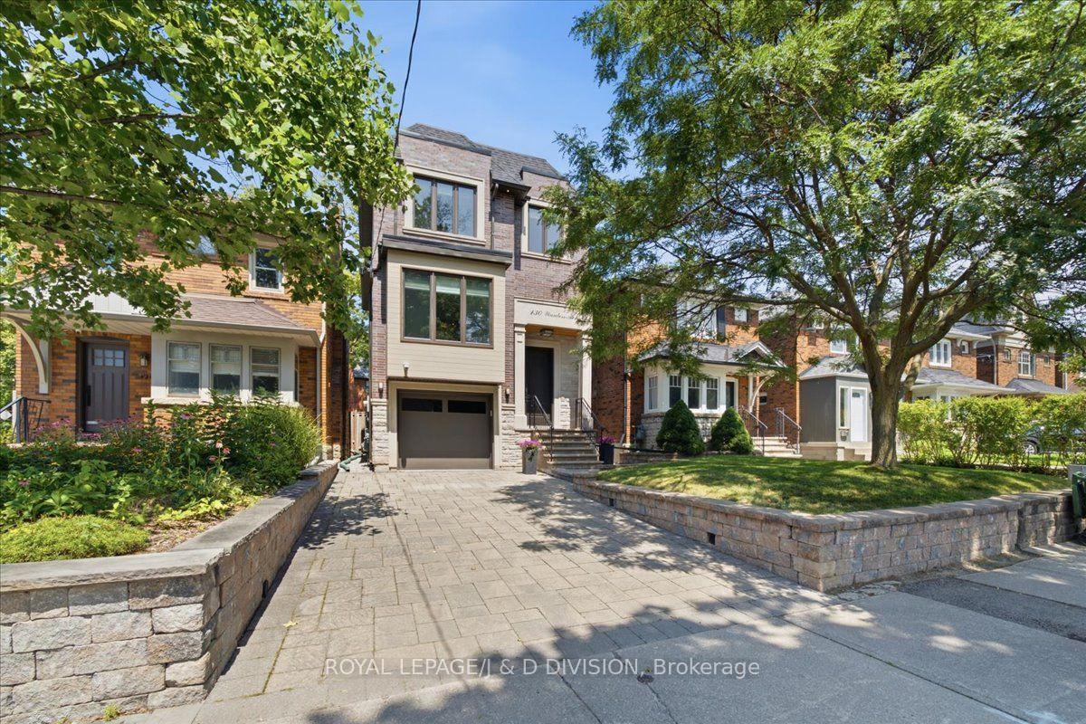 Photo 1 of 130 Wanless Avenue, Toronto, Lawrence Park North — HOMEH