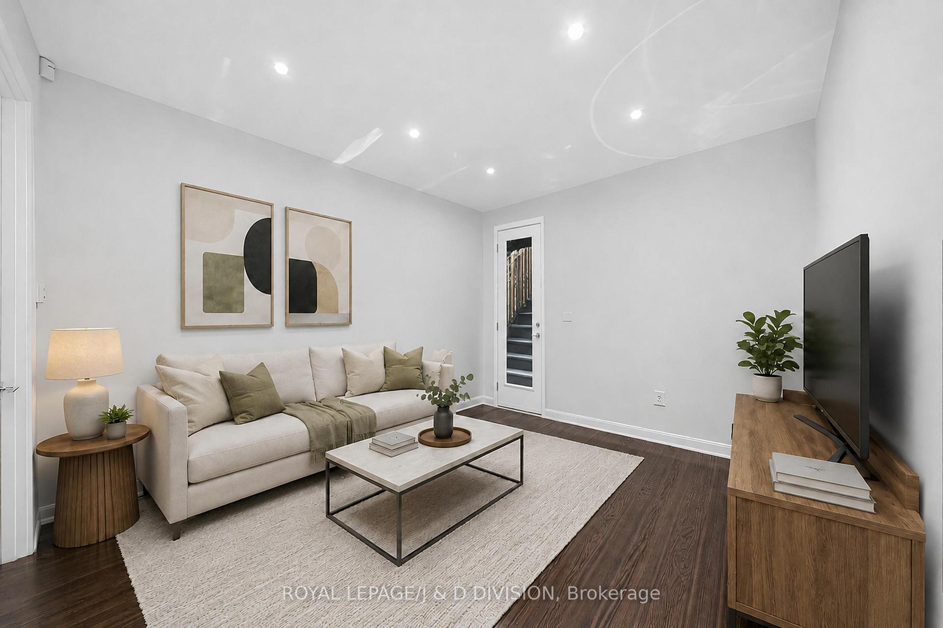 Photo 19 of 130 Wanless Avenue, Toronto, Lawrence Park North — HOMEH