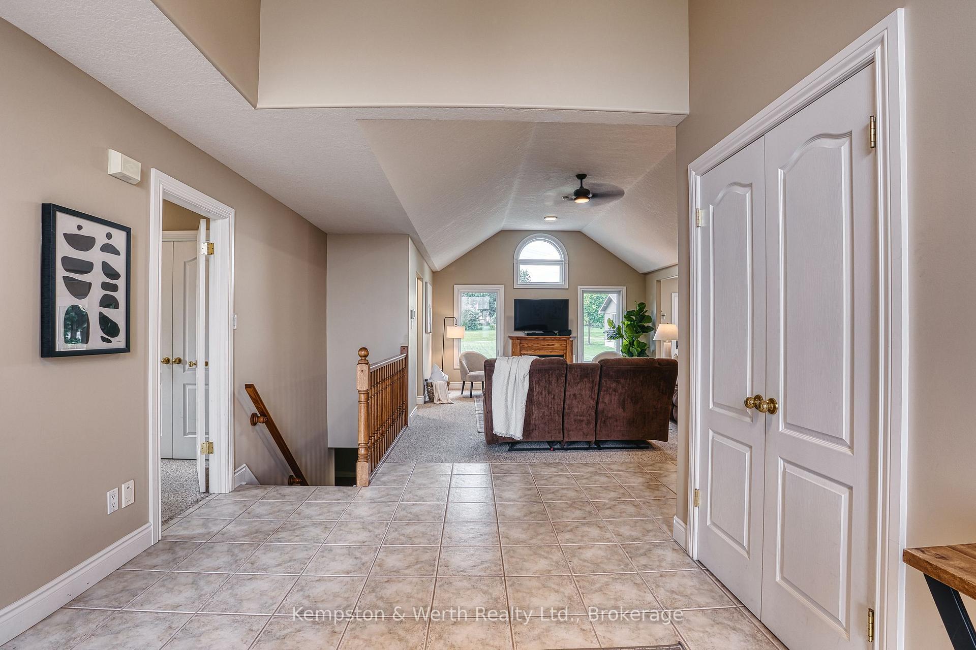 Photo 8 of 635 Riverview Drive, North Perth, Listowel — HOMEH