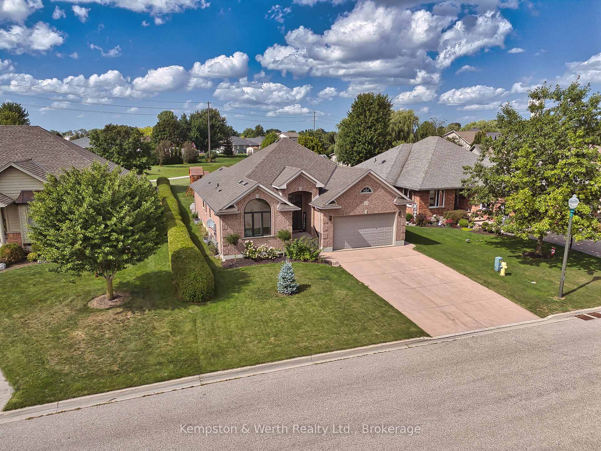 Photo 39 of 635 Riverview Drive, North Perth, Listowel — HOMEH