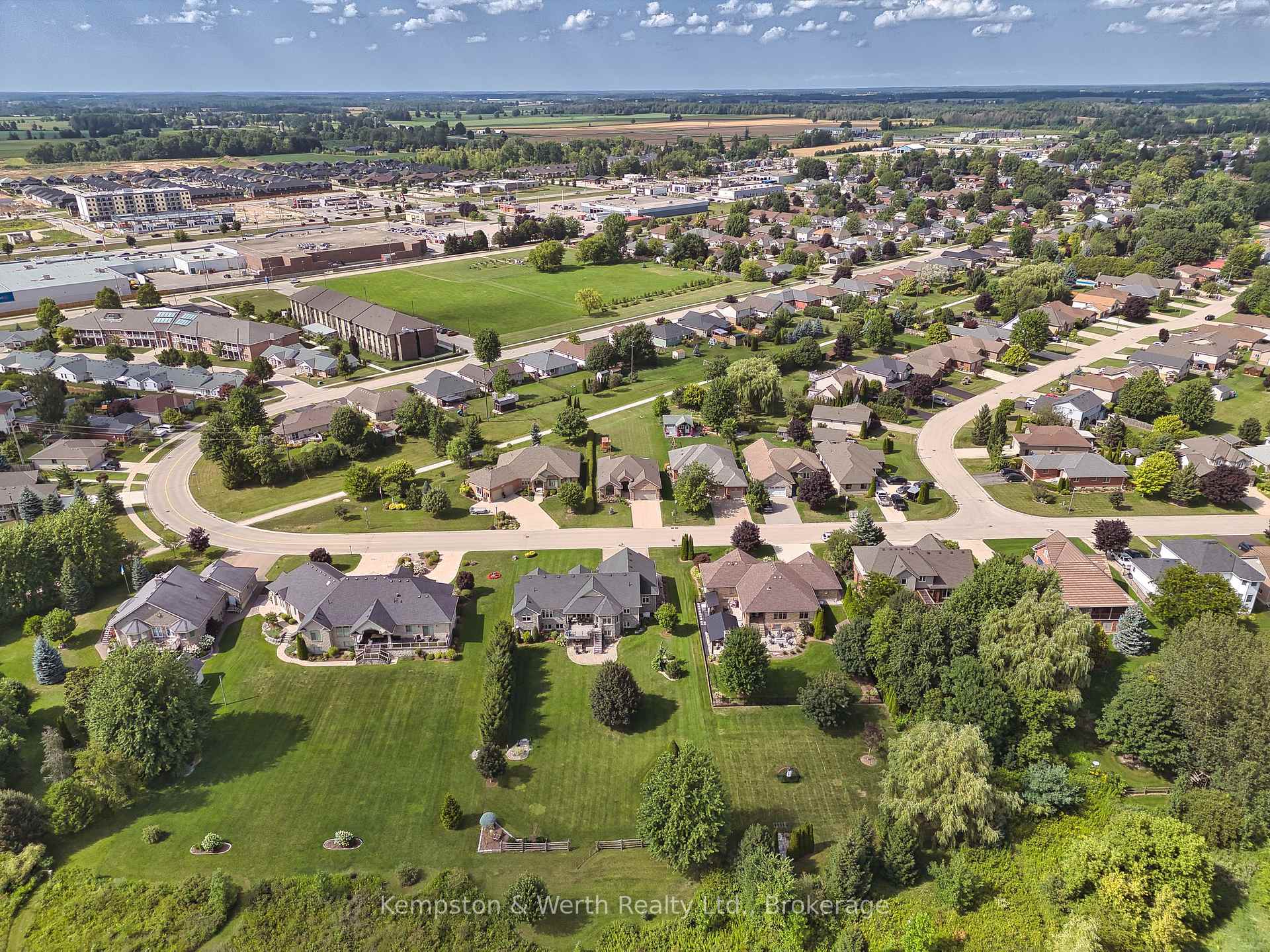 Photo 45 of 635 Riverview Drive, North Perth, Listowel — HOMEH