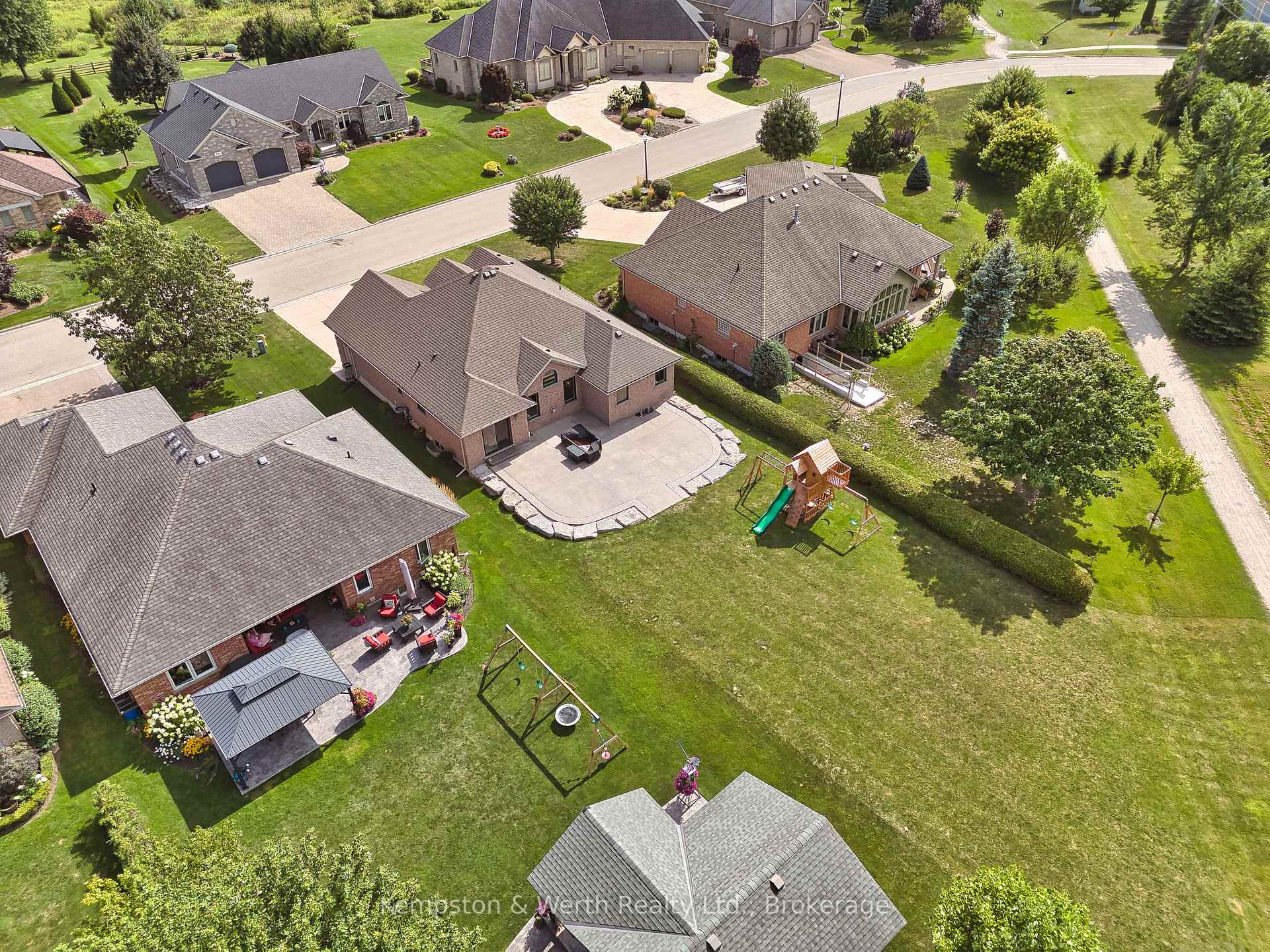 Photo 47 of 635 Riverview Drive, North Perth, Listowel — HOMEH