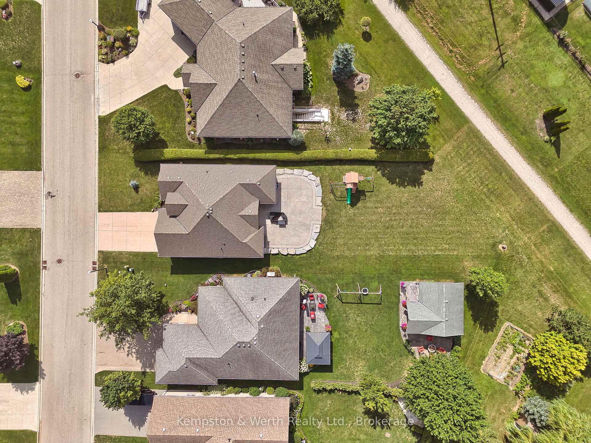 Photo 48 of 635 Riverview Drive, North Perth, Listowel — HOMEH