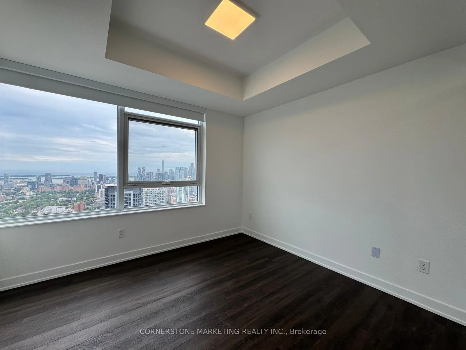 Photo 12 of Unit 5009, 609 Sherbourne Street, Toronto, North St. James Town — HOMEH
