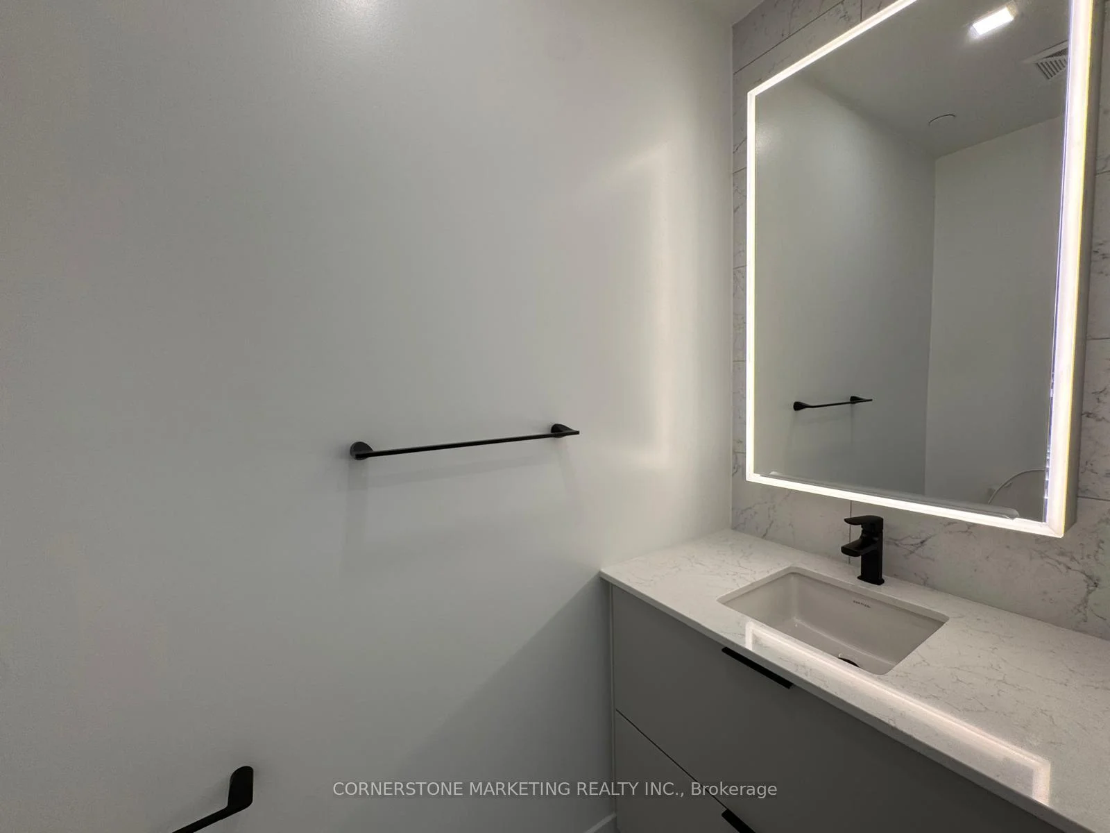 Photo 16 of Unit 5009, 609 Sherbourne Street, Toronto, North St. James Town — HOMEH