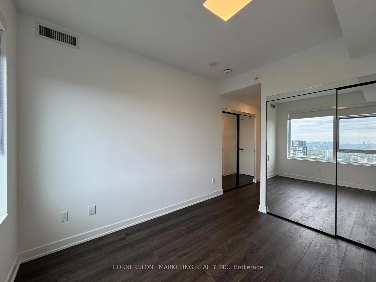 Photo 23 of Unit 5009, 609 Sherbourne Street, Toronto, North St. James Town — HOMEH