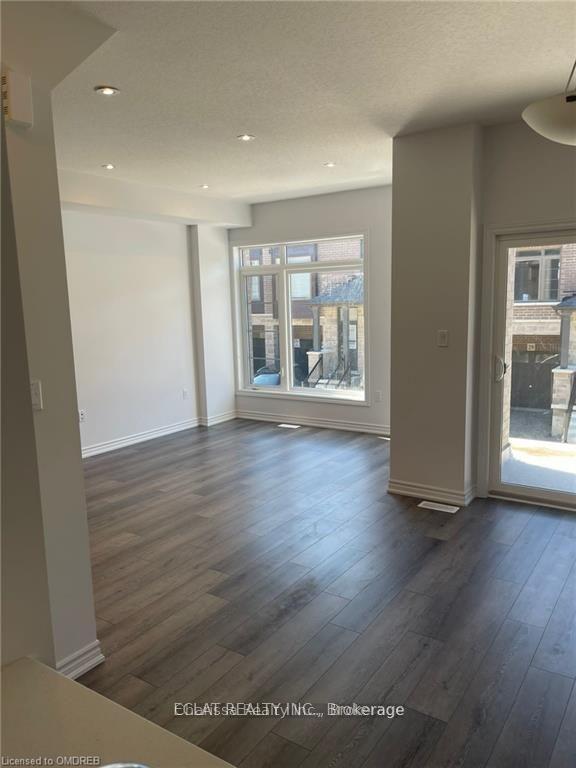 Photo 1 of 61 Soho Street, Hamilton, Stoney Creek Mountain — HOMEH