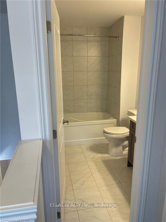 Photo 10 of 61 Soho Street, Hamilton, Stoney Creek Mountain — HOMEH