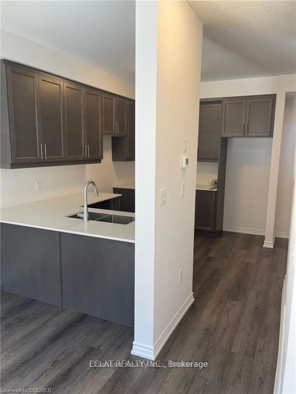 Photo 12 of 61 Soho Street, Hamilton, Stoney Creek Mountain — HOMEH