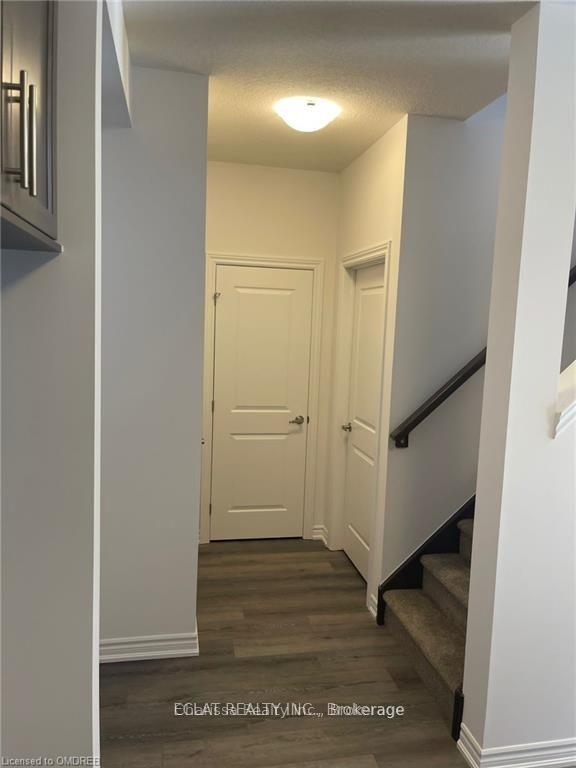 Photo 16 of 61 Soho Street, Hamilton, Stoney Creek Mountain — HOMEH