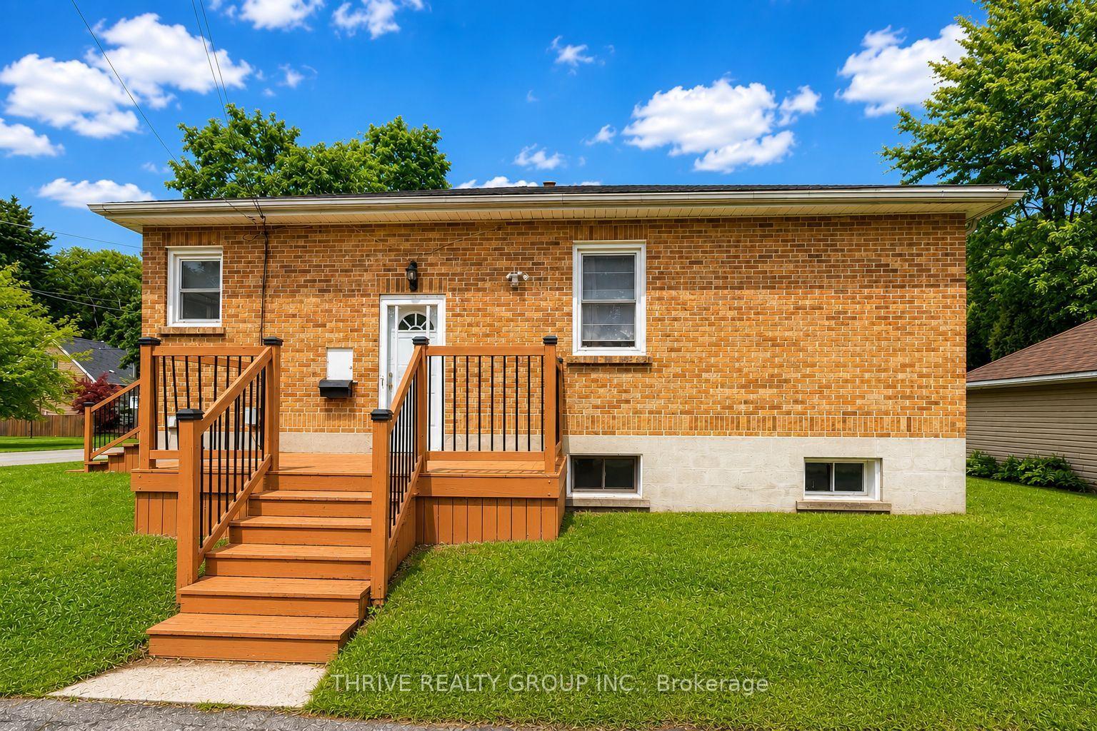 Front of Unit Lower, 159 Seawood Avenue