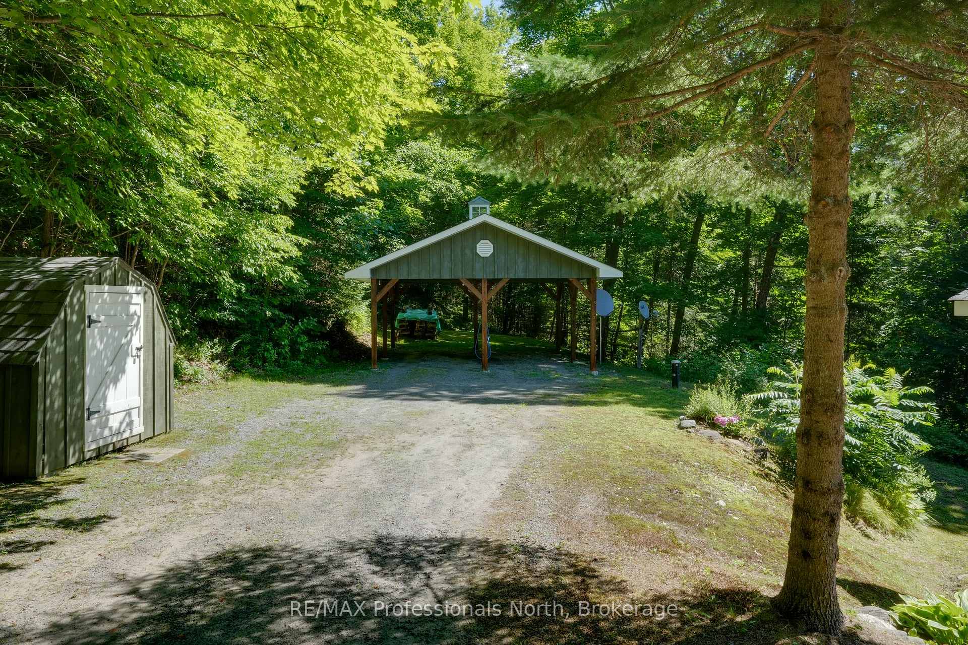 Photo 8 of 1237 Williamsport Road, Huntsville, Chaffey — HOMEH